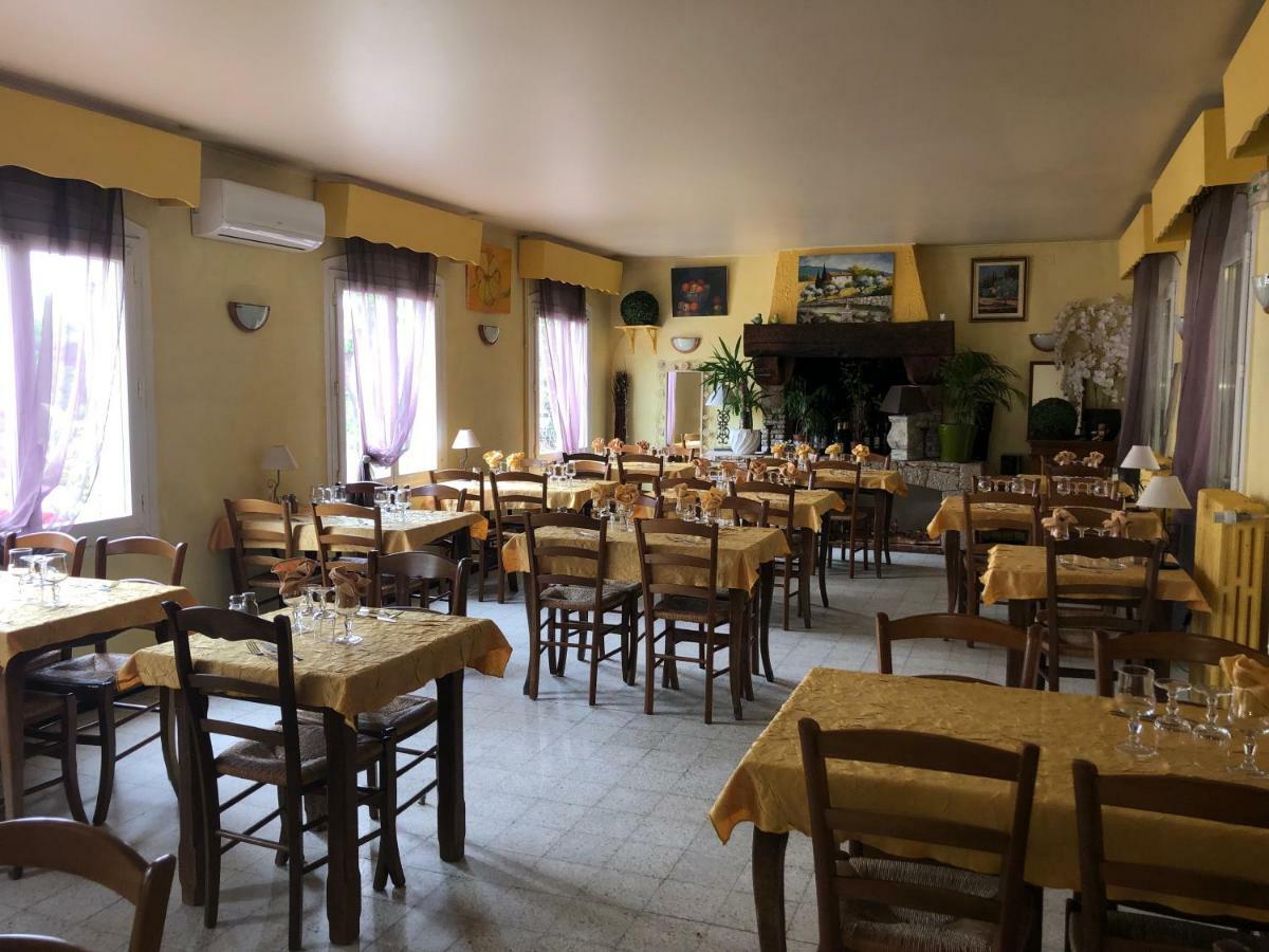 Le Provencal Otel Aups Dış mekan fotoğraf